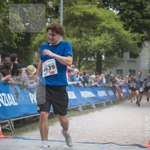 09.05.2026 - Störlauf H.Heesch http://msf.ph/oto/9684777 09.05.2026 18:54:50 Ziel 2026, 4639 meine-sportfotos.de