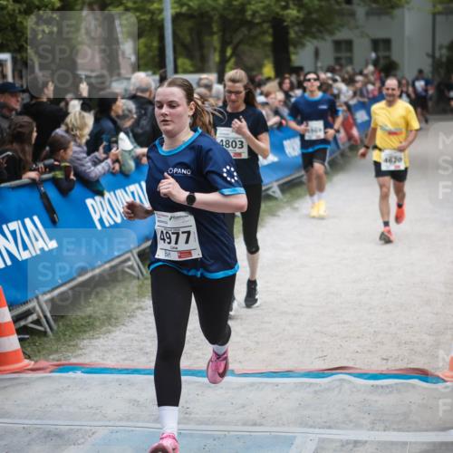 09.05.2026 - Störlauf H.Heesch http://msf.ph/oto/9684799 09.05.2026 18:55:11 Ziel 10, 4977, 4803, 4620 meine-sportfotos.de