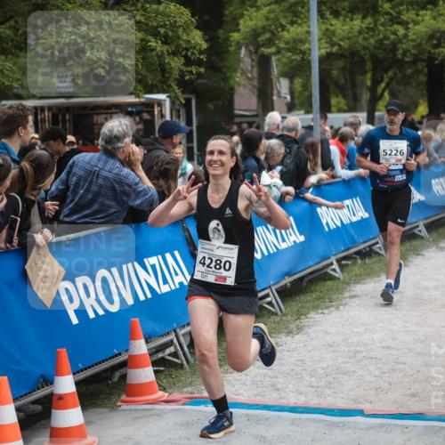 09.05.2026 - Störlauf H.Heesch http://msf.ph/oto/9684807 09.05.2026 18:55:19 Ziel 40, 4280, 5226, 4981 meine-sportfotos.de