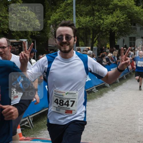 09.05.2026 - Störlauf H.Heesch http://msf.ph/oto/9684858 09.05.2026 18:56:03 Ziel 1026, 91, 2026, 4343, 2026, 4847, 4628 meine-sportfotos.de