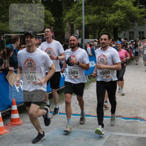 09.05.2026 - Störlauf H.Heesch http://msf.ph/oto/9684890 09.05.2026 18:56:31 Ziel 10, 43, 5001, 5003, 5000, 5131 meine-sportfotos.de
