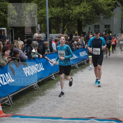 09.05.2026 - Störlauf H.Heesch http://msf.ph/oto/9684915 09.05.2026 18:56:49 Ziel 048219560, 4265, 4799, 4819, 540, 494 meine-sportfotos.de