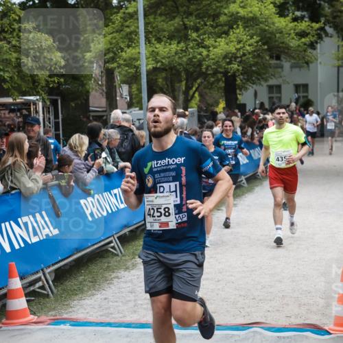09.05.2026 - Störlauf H.Heesch http://msf.ph/oto/9684974 09.05.2026 18:57:32 Ziel 2026, 4258, 435 meine-sportfotos.de