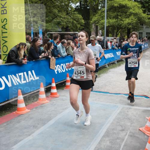 09.05.2026 - Störlauf H.Heesch http://msf.ph/oto/9684991 09.05.2026 18:57:41 Ziel 4345, 4, 4758 meine-sportfotos.de