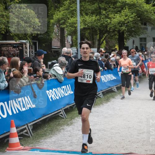 09.05.2026 - Störlauf H.Heesch http://msf.ph/oto/9685055 09.05.2026 18:58:28 Ziel 10, 08821, 810, 4449, 4466 meine-sportfotos.de