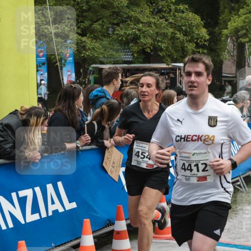 09.05.2026 - Störlauf H.Heesch http://msf.ph/oto/9685072 09.05.2026 18:58:37 Ziel 24, 454, 2026, 4412 meine-sportfotos.de