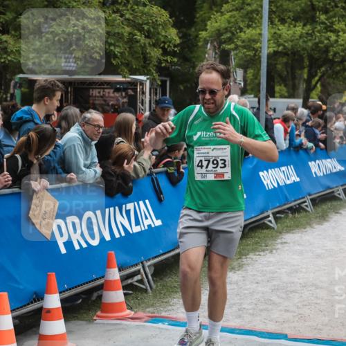 09.05.2026 - Störlauf H.Heesch http://msf.ph/oto/9685075 09.05.2026 18:58:40 Ziel 2026, 4793, 4859 meine-sportfotos.de