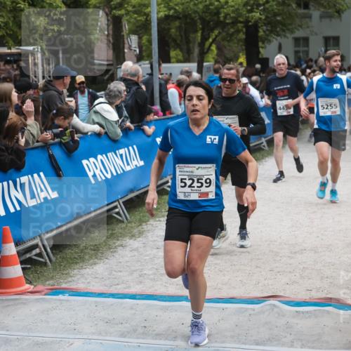 09.05.2026 - Störlauf H.Heesch http://msf.ph/oto/9685095 09.05.2026 18:58:53 Ziel 2026, 5259, 44, 5255 meine-sportfotos.de