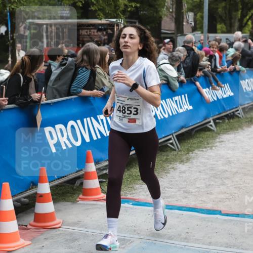 09.05.2026 - Störlauf H.Heesch http://msf.ph/oto/9685172 09.05.2026 18:59:43 Ziel 2026, 4853, 4646 meine-sportfotos.de
