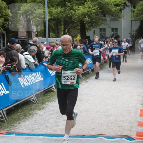 09.05.2026 - Störlauf H.Heesch http://msf.ph/oto/9685229 09.05.2026 19:00:29 Ziel 5262, 4951, 493 meine-sportfotos.de