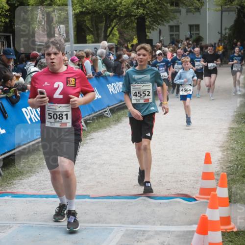 09.05.2026 - Störlauf H.Heesch http://msf.ph/oto/9685248 09.05.2026 19:00:45 Ziel 2462, 2, 5081, 4552, 4640, 4642, 4948, 4832, 494, 4564 meine-sportfotos.de