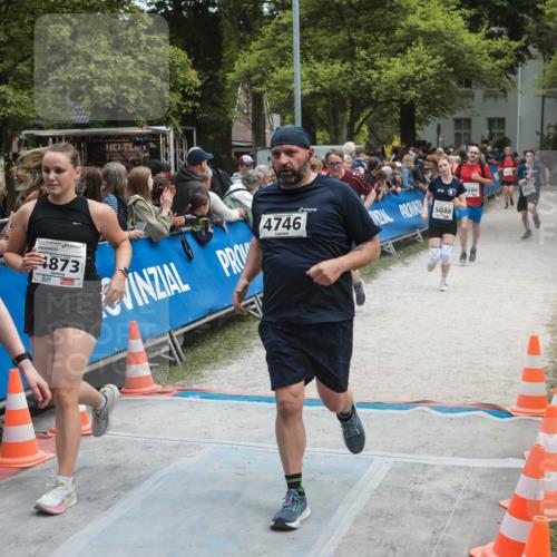 09.05.2026 - Störlauf H.Heesch http://msf.ph/oto/9685275 09.05.2026 19:01:04 Ziel 2026, 5232, 4873, 4746, 5040, 680 meine-sportfotos.de