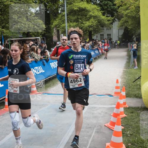 09.05.2026 - Störlauf H.Heesch http://msf.ph/oto/9685279 09.05.2026 19:01:07 Ziel 4962, 10 meine-sportfotos.de