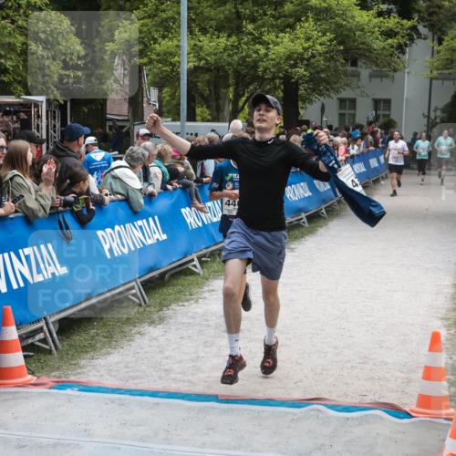 09.05.2026 - Störlauf H.Heesch http://msf.ph/oto/9685294 09.05.2026 19:01:22 Ziel 04821, 44 meine-sportfotos.de