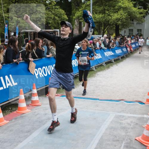 09.05.2026 - Störlauf H.Heesch http://msf.ph/oto/9685297 09.05.2026 19:01:23 Ziel 4409 meine-sportfotos.de