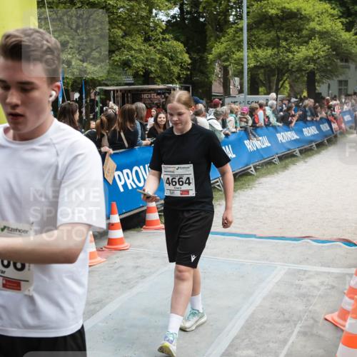 09.05.2026 - Störlauf H.Heesch http://msf.ph/oto/9685340 09.05.2026 19:02:03 Ziel 4664 meine-sportfotos.de