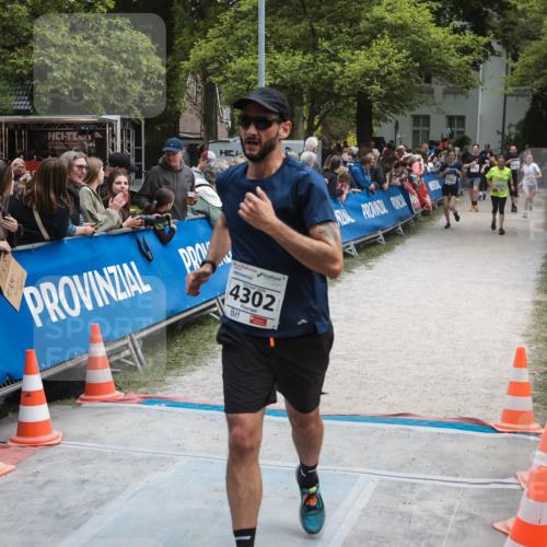 09.05.2026 - Störlauf H.Heesch http://msf.ph/oto/9685376 09.05.2026 19:02:31 Ziel 04821, 950, 4302, 3104, 4421 meine-sportfotos.de