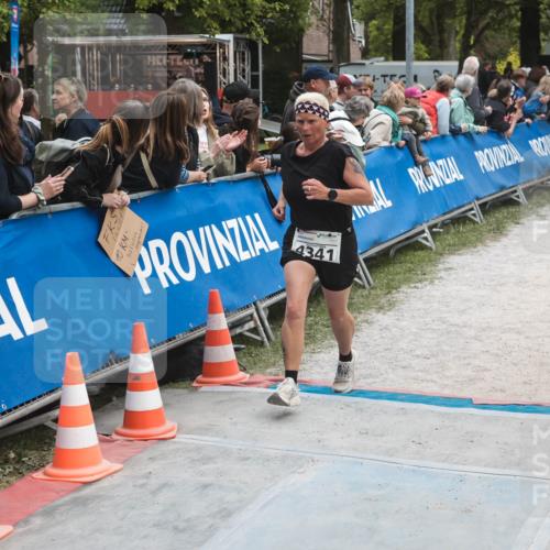 09.05.2026 - Störlauf H.Heesch http://msf.ph/oto/9685412 09.05.2026 19:02:59 Ziel 04821, 4341, 5263, 472 meine-sportfotos.de