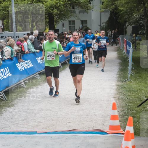 09.05.2026 - Störlauf H.Heesch http://msf.ph/oto/9685449 09.05.2026 19:03:28 Ziel 4958, 4888, 4908, 4583, 458 meine-sportfotos.de