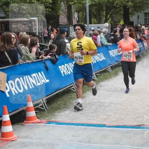 09.05.2026 - Störlauf H.Heesch http://msf.ph/oto/9685460 09.05.2026 19:03:39 Ziel 04824, 9, 4690, 4712 meine-sportfotos.de