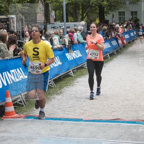 09.05.2026 - Störlauf H.Heesch http://msf.ph/oto/9685462 09.05.2026 19:03:39 Ziel 4690, 4712 meine-sportfotos.de