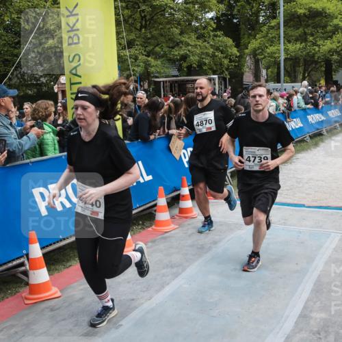 09.05.2026 - Störlauf H.Heesch http://msf.ph/oto/9685493 09.05.2026 19:04:06 Ziel 40, 4870, 4739 meine-sportfotos.de