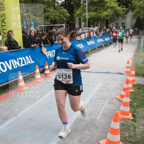 09.05.2026 - Störlauf H.Heesch http://msf.ph/oto/9685547 09.05.2026 19:04:47 Ziel 2026, 5128, 4765 meine-sportfotos.de