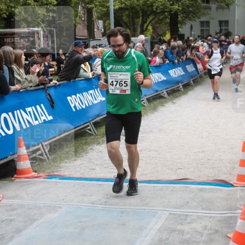 09.05.2026 - Störlauf H.Heesch http://msf.ph/oto/9685549 09.05.2026 19:04:49 Ziel 4765, 5176, 4401 meine-sportfotos.de