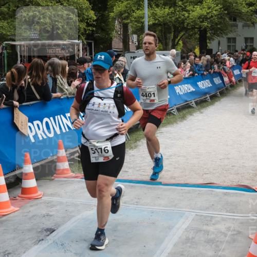 09.05.2026 - Störlauf H.Heesch http://msf.ph/oto/9685558 09.05.2026 19:04:54 Ziel 5176, 4401, 4684 meine-sportfotos.de