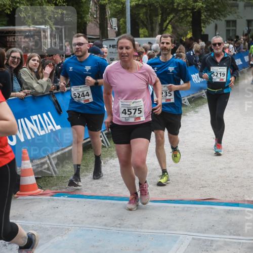 09.05.2026 - Störlauf H.Heesch http://msf.ph/oto/9685595 09.05.2026 19:05:23 Ziel 06874, 2026, 5054, 5244, 4575, 2351, 5219 meine-sportfotos.de