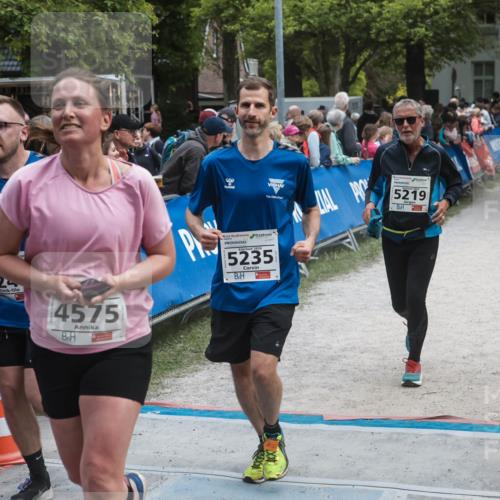 09.05.2026 - Störlauf H.Heesch http://msf.ph/oto/9685597 09.05.2026 19:05:24 Ziel 5219, 52, 4575, 5235, 3181 meine-sportfotos.de
