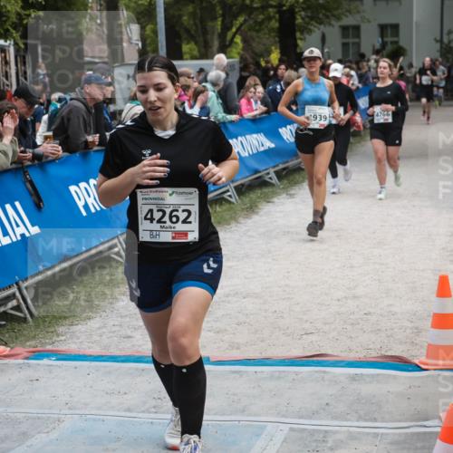 09.05.2026 - Störlauf H.Heesch http://msf.ph/oto/9685609 09.05.2026 19:05:34 Ziel 2026, 4262, 939, 4766 meine-sportfotos.de