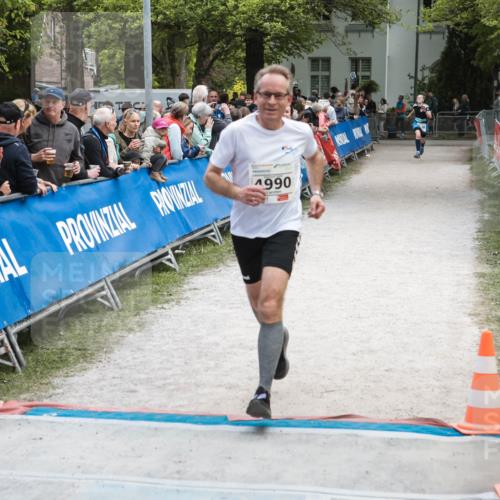 09.05.2026 - Störlauf H.Heesch http://msf.ph/oto/9685655 09.05.2026 19:06:18 Ziel 821, 1990 meine-sportfotos.de