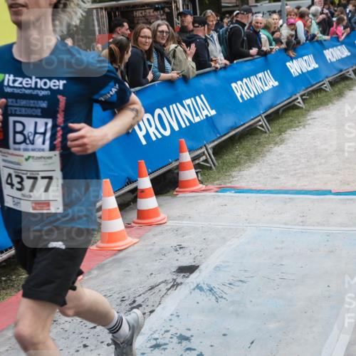 09.05.2026 - Störlauf H.Heesch http://msf.ph/oto/9685670 09.05.2026 19:06:29 Ziel 4377 meine-sportfotos.de