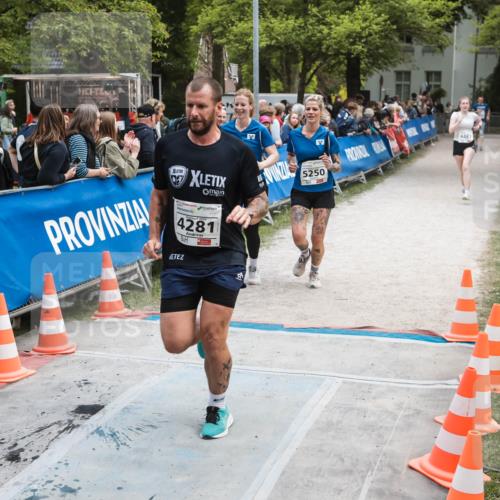 09.05.2026 - Störlauf H.Heesch http://msf.ph/oto/9685675 09.05.2026 19:06:43 Ziel 4281, 5250, 4467 meine-sportfotos.de