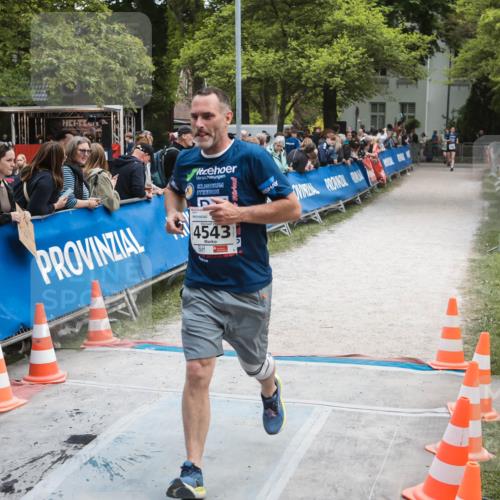 09.05.2026 - Störlauf H.Heesch http://msf.ph/oto/9685688 09.05.2026 19:06:52 Ziel 4543 meine-sportfotos.de