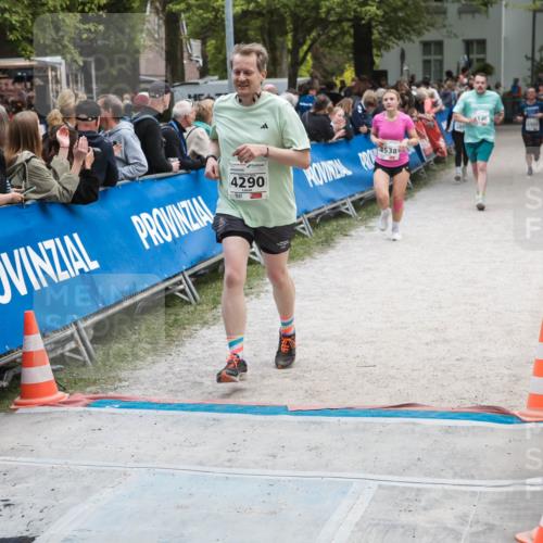 09.05.2026 - Störlauf H.Heesch http://msf.ph/oto/9685699 09.05.2026 19:07:06 Ziel 4290, 4538, 146 meine-sportfotos.de