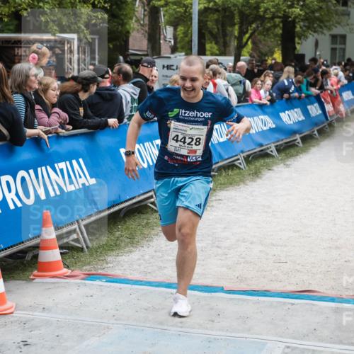 09.05.2026 - Störlauf H.Heesch http://msf.ph/oto/9685837 09.05.2026 19:09:19 Ziel 4428 meine-sportfotos.de