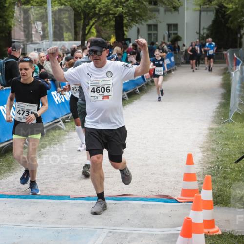09.05.2026 - Störlauf H.Heesch http://msf.ph/oto/9685913 09.05.2026 19:11:17 Ziel 4735, 452, 4606, 5042 meine-sportfotos.de
