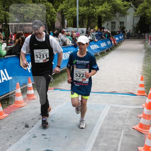 09.05.2026 - Störlauf H.Heesch http://msf.ph/oto/9686013 09.05.2026 19:14:16 Ziel 048219, 5231, 15, 5225 meine-sportfotos.de
