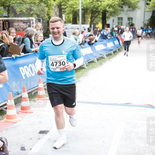 09.05.2026 - Störlauf H.Heesch http://msf.ph/oto/9686031 09.05.2026 19:15:51 Ziel 2026, 732, 2026, 4730 meine-sportfotos.de