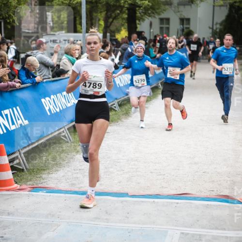 09.05.2026 - Störlauf H.Heesch http://msf.ph/oto/9686035 09.05.2026 19:16:00 Ziel 4789, 5270, 5272 meine-sportfotos.de