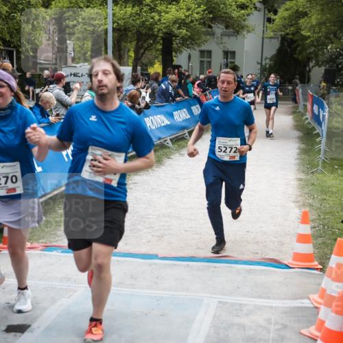 09.05.2026 - Störlauf H.Heesch http://msf.ph/oto/9686041 09.05.2026 19:16:02 Ziel 04821, 95, 5270, 48, 5039, 5272 meine-sportfotos.de