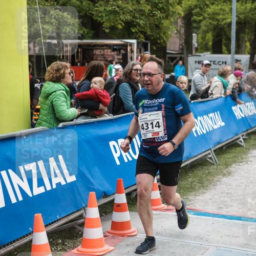 09.05.2026 - Störlauf H.Heesch http://msf.ph/oto/9686055 09.05.2026 19:16:14 Ziel 4314 meine-sportfotos.de