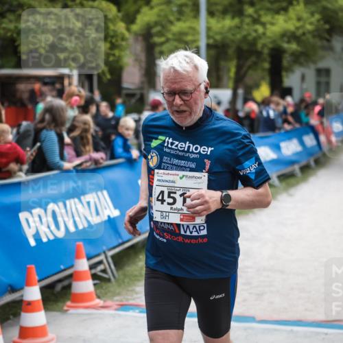 09.05.2026 - Störlauf H.Heesch http://msf.ph/oto/9686068 09.05.2026 19:16:30 Ziel 2026, 451 meine-sportfotos.de