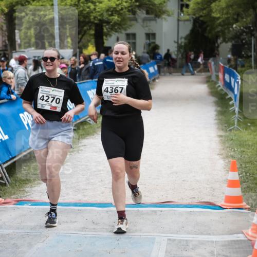09.05.2026 - Störlauf H.Heesch http://msf.ph/oto/9686090 09.05.2026 19:17:30 Ziel 2026, 4270, 4367 meine-sportfotos.de