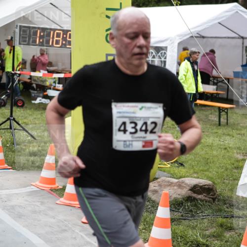 09.05.2026 - Störlauf H.Heesch http://msf.ph/oto/9686104 09.05.2026 19:18:49 Ziel 88, 88, 9, 4342 meine-sportfotos.de
