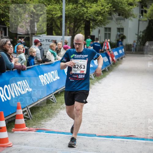 09.05.2026 - Störlauf H.Heesch http://msf.ph/oto/9686106 09.05.2026 19:19:15 Ziel 4263 meine-sportfotos.de