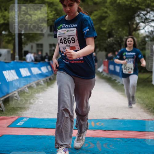 09.05.2026 - Störlauf H.Heesch http://msf.ph/oto/9686161 09.05.2026 19:46:49 Ziel 2026, 4869, 3, 4621 meine-sportfotos.de