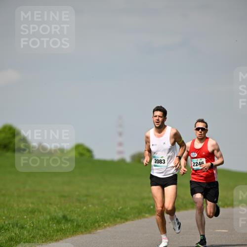 10.05.2026 - 8. Wedeler Halbmarathon Dr. Thomas Lammeyer http://msf.ph/oto/9691115 10.05.2026 11:11:52 Laufen 2083, 2246 meine-sportfotos.de
